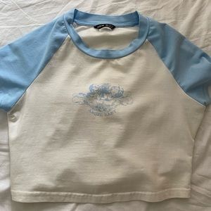 super cute blue and white baby tee